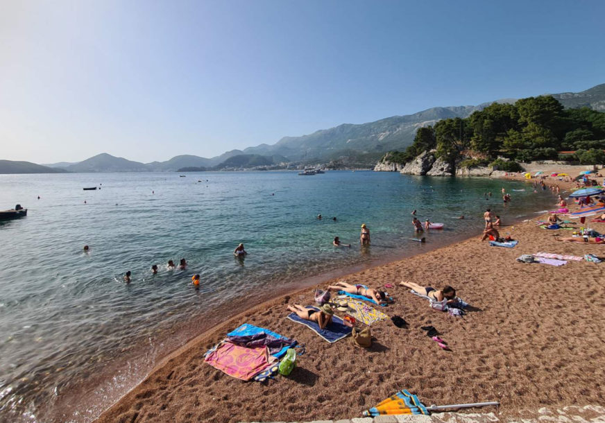 "All inclusive 3.899 KM i BESPLATNO PUTOVANJE ZA PUNICU" Građani BiH spremni za odmore, ljetovanja uveliko rezervisana