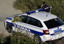 Prijetili da će je ubiti: Majka i sin pretukli njegovu maloljetnu djevojku