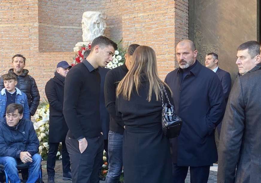SUDBINA IH RAZDVOJILA Stanković se oprašta od svog "ćaleta"(VIDEO)