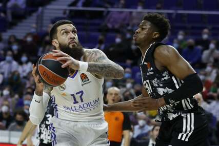 Prvo Atamanovo pojačanje: PAO doveo nekadašnjeg centra Fenerbahčea (VIDEO)