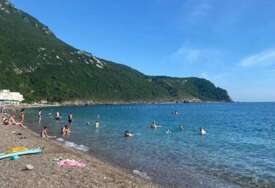 (VIDEO) "Najružnija na svijetu" Amerikanku šokirala plaža u Hrvatskoj