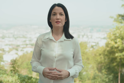 (FOTO) Trivićeva o najavljenom poskupljenju vode u Banjaluci “Minuse nastale nedomaćinskim poslovanjem prevaljuju preko leđa građana”