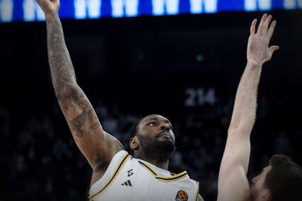 Asvel prebolio Partizan: Alba pokleknula tek nakon produžetaka