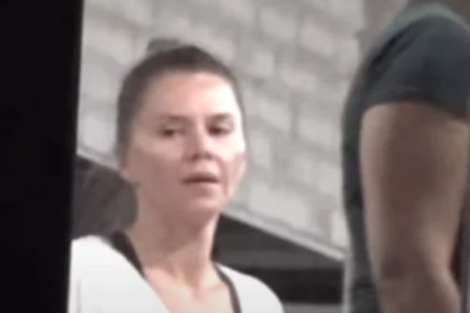 Nedavno napunila 43 godine: Ovako Melina izgleda kad SKINE ŠMINKU sa lica