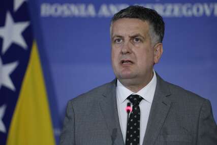 "Ne bi me čudilo da se i Ustav Republike Srpske NAĐE NA TEZGI" Vuković oštro o Dodikovoj najavi da je spreman da zamrzne zakone iz NSRS