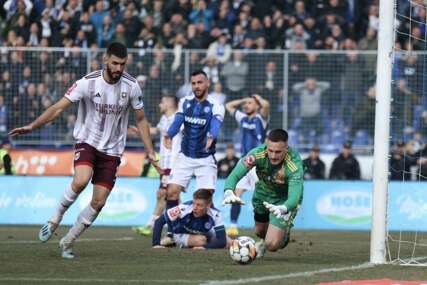 Bez golova na Grbavici: Željezničar i Sarajevo podijelili "plijen"