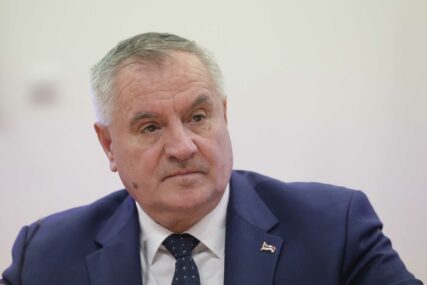Višković tvrdi da je sastanak pokazao pravo lice opozicije: Sarajevsko saborovanje potvrda da je  BiH razvlašćena