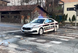 TEŠKA NESREĆA U VISOKOM Suvozač na motociklu zadobio povrede opasne po život