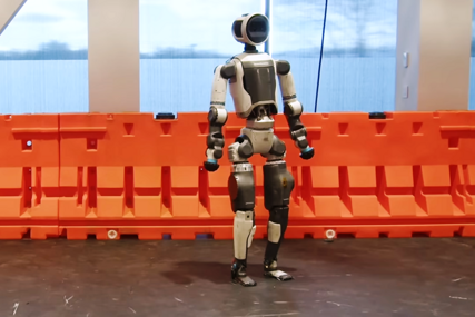 (VIDEO) NOVI TRIKOVI “U RUKAVU” Robot Atlas demonstrirao šta sve sada može da izvede