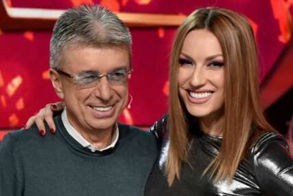 "Ja sam dobila dva albuma besplatno" Pjevačica otkrila da su joj Saša Popović i Lepa Brena POMOGLI DA URADI ZUBE, a ovo život joj se promijenio nakon ulaska u Grand