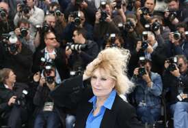 IKONA ČITAVE ERE HOLIVUDA Glumici Kim Novak "Zlatni lav" za životno djelo na filmskom festivalu u Veneciji